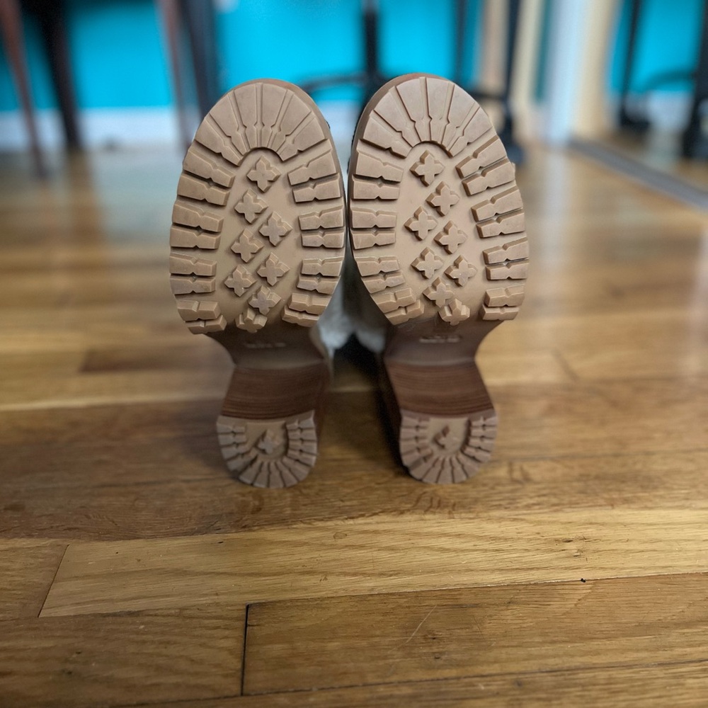 Coach Harlie Shearling Trimmed Leather Boots New Size 9 - Picture 3 of 8